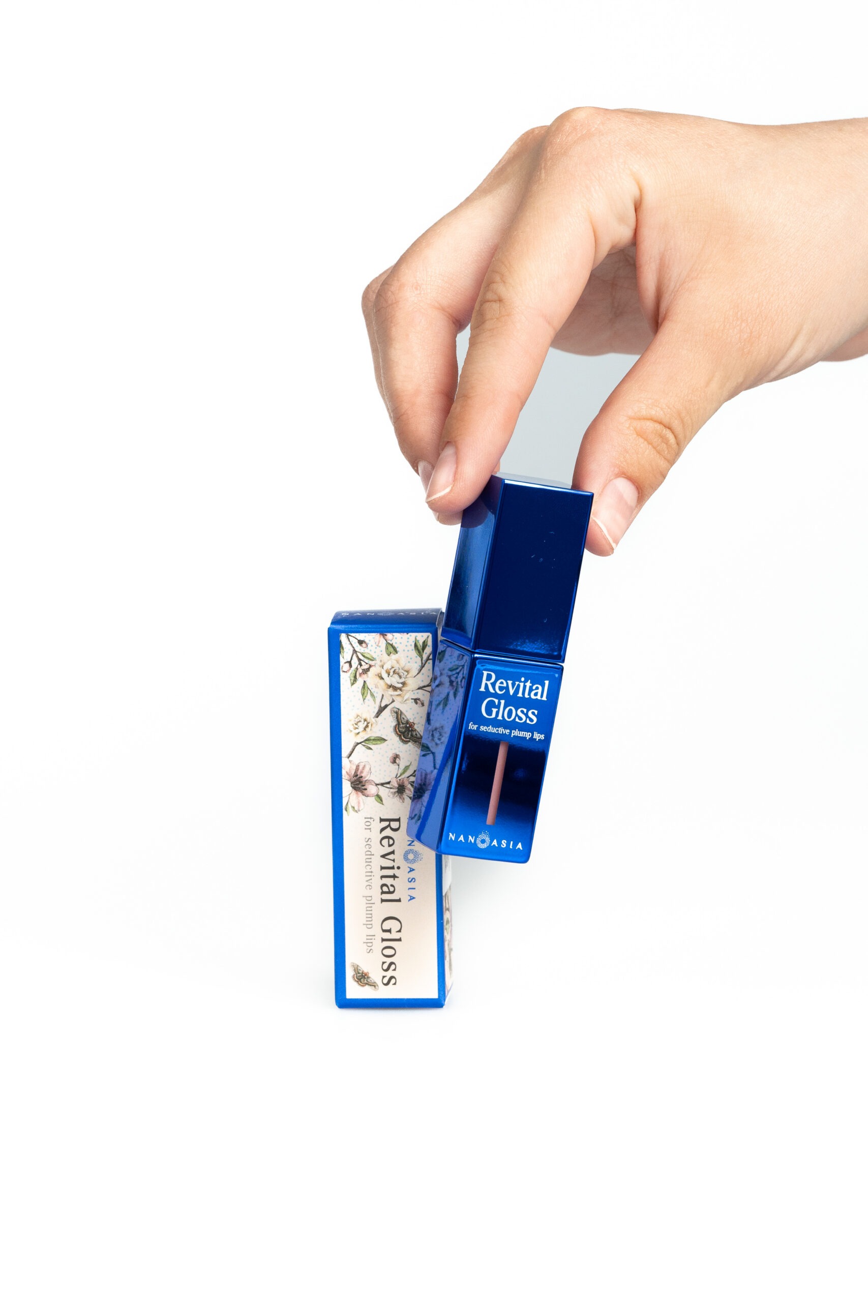 Taastav ja niisutav huuleläige Revital Gloss for Seductive Plump Lips